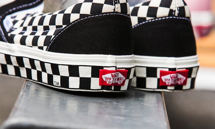 vans-classic-slip-on-checker-sidewall-billys-exclusive-3.png