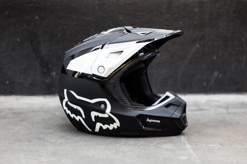 supreme-fox-racing-street-style-spring-summer-2018-6.jpg