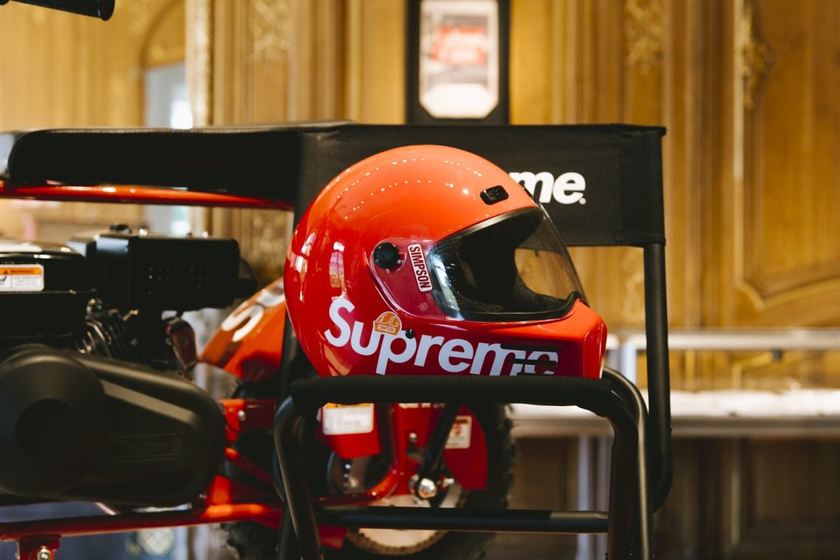 supreme-paris-exposition-artcurial-5.jpg