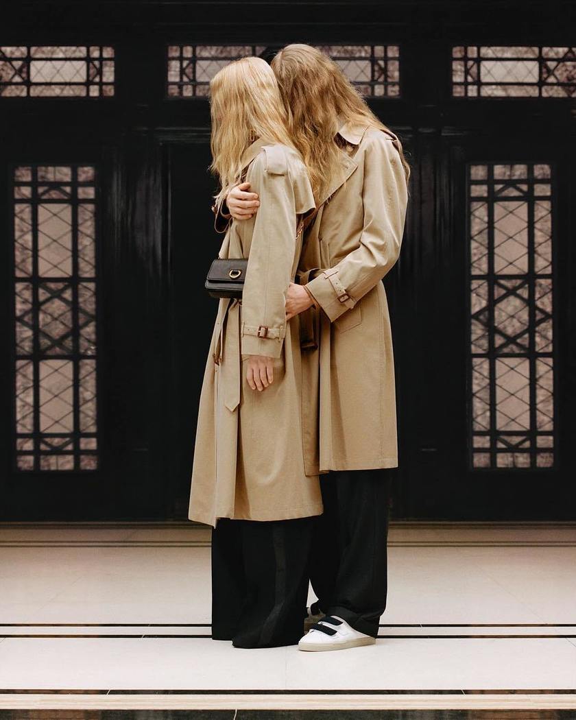 riccardo-tisci-burberry-b-classic-collection-01.jpg