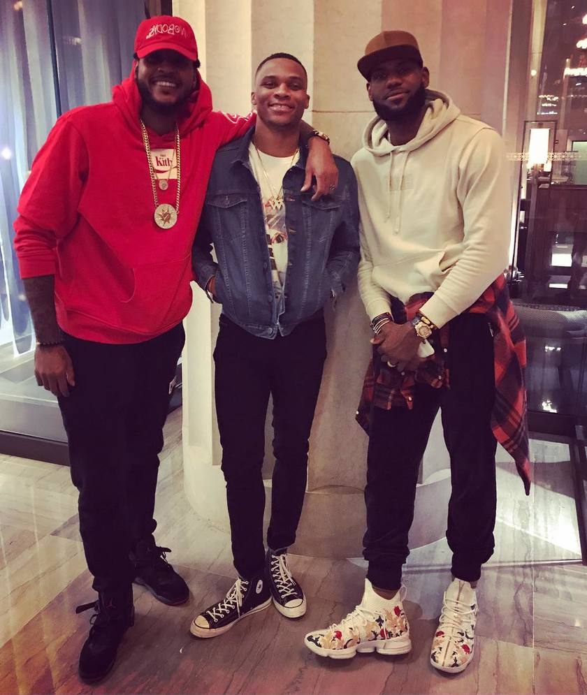 kingjames_21373429_1899870800335721_4517806610386518016_n.jpg