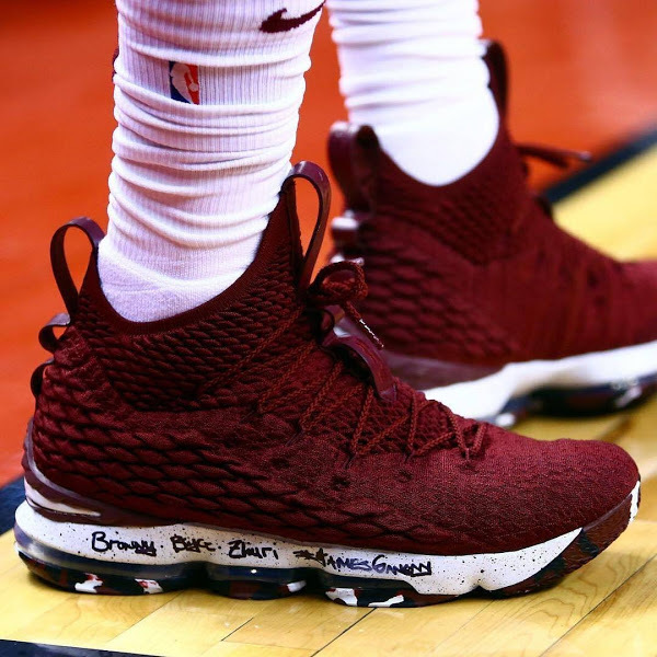lebron_james_nba_180111_cle-at-tor-01.jpg