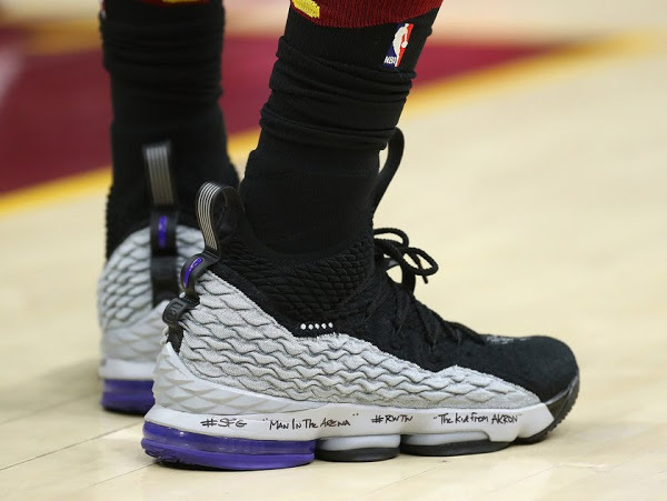 lebron_james_nba_180415_cle-vs-ind-01-game-1.jpg