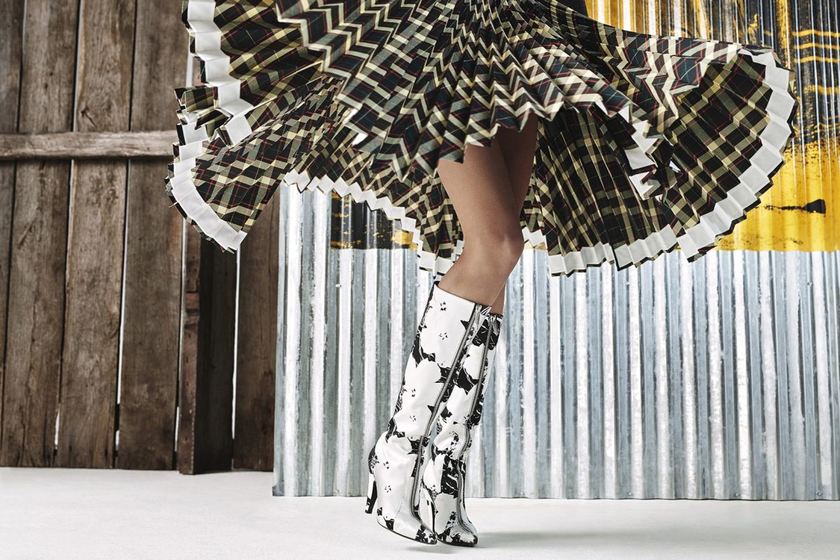 calvin-klein-pre-fall-2018-11.jpg