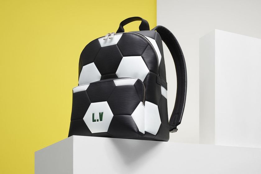louis-vuitton-fifa-2018-world-cup-leather-accessories-03a.jpg