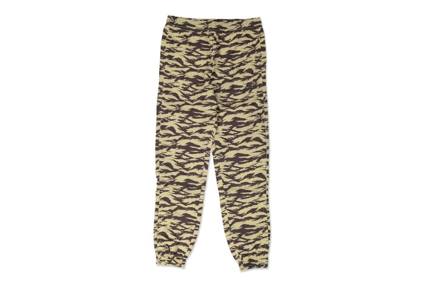 nike-sportswear-swoosh-woven-camo-pack-5.jpg