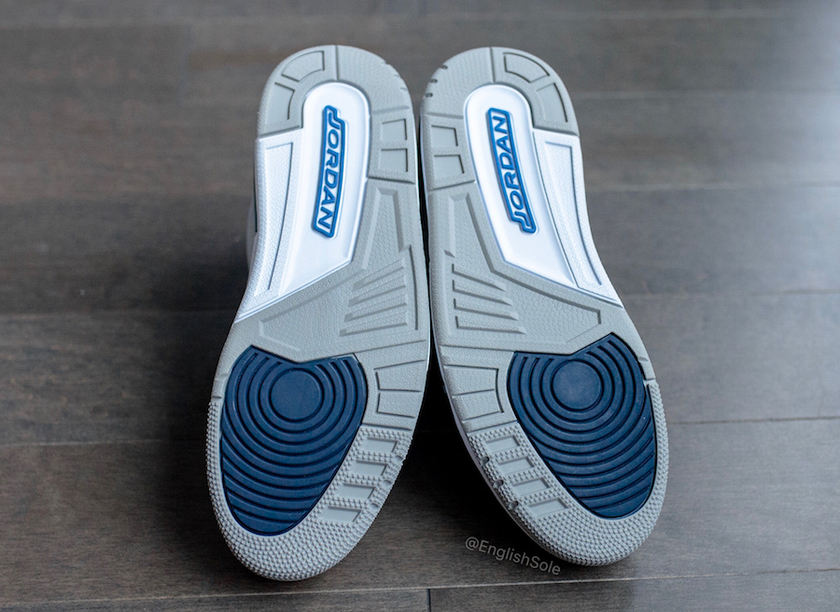 Air-Jordan-3-Georgetown-Hoyas-Outsole.jpeg