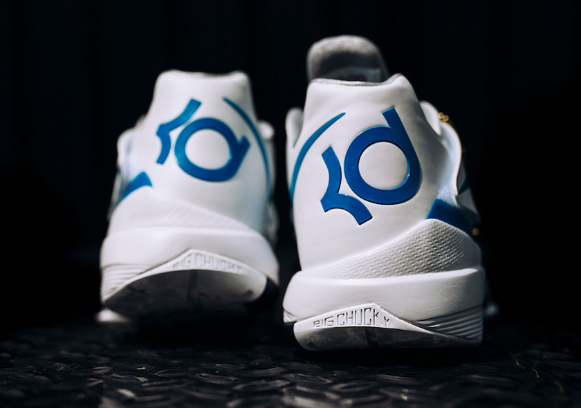 Nike-KD-4-IV-Thunderstruck-Art-of-A-Champion-Heels.jpg