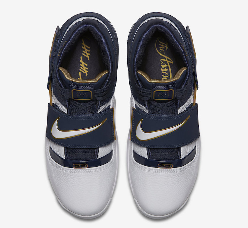 Nike-LeBron-Soldier-1-25-Straight-AO2088-400-Release-Date-Top-Insole.jpg
