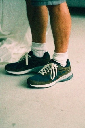 lok666-instagram-new-balance-family-friends-only-5.jpg