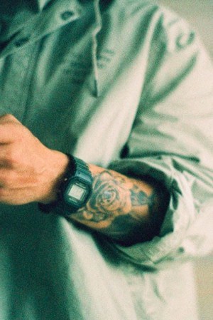 lok666-instagram-new-balance-family-friends-only-4.jpg