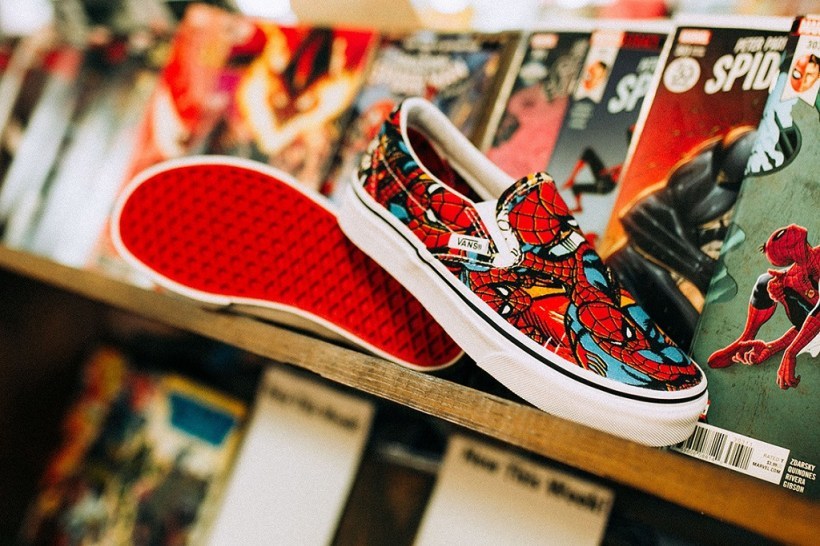 vans-marvel-avengers-old-skool-sk8-hi-slip-on-5.jpg