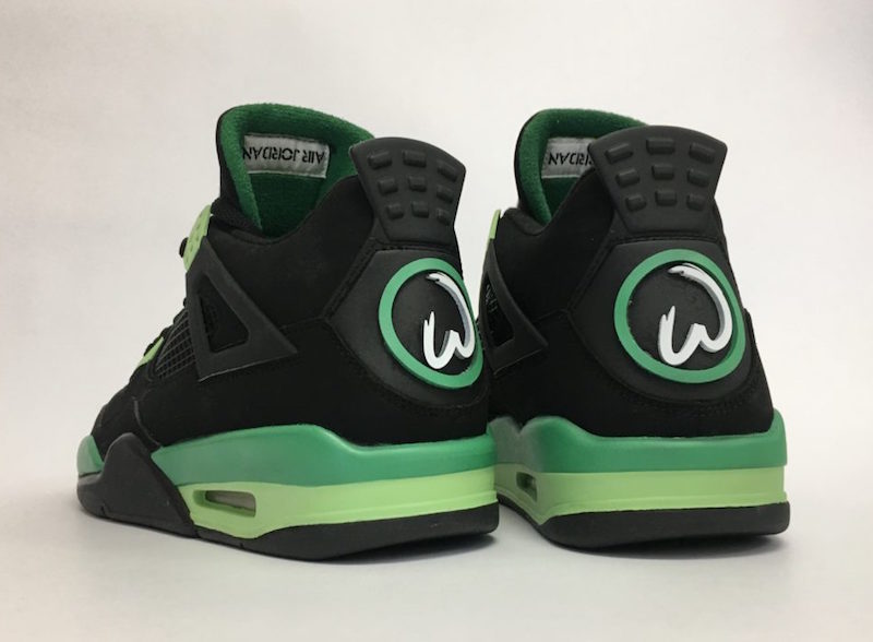 Air-Jordan-4-Wahlburgers-Custom-3.jpg
