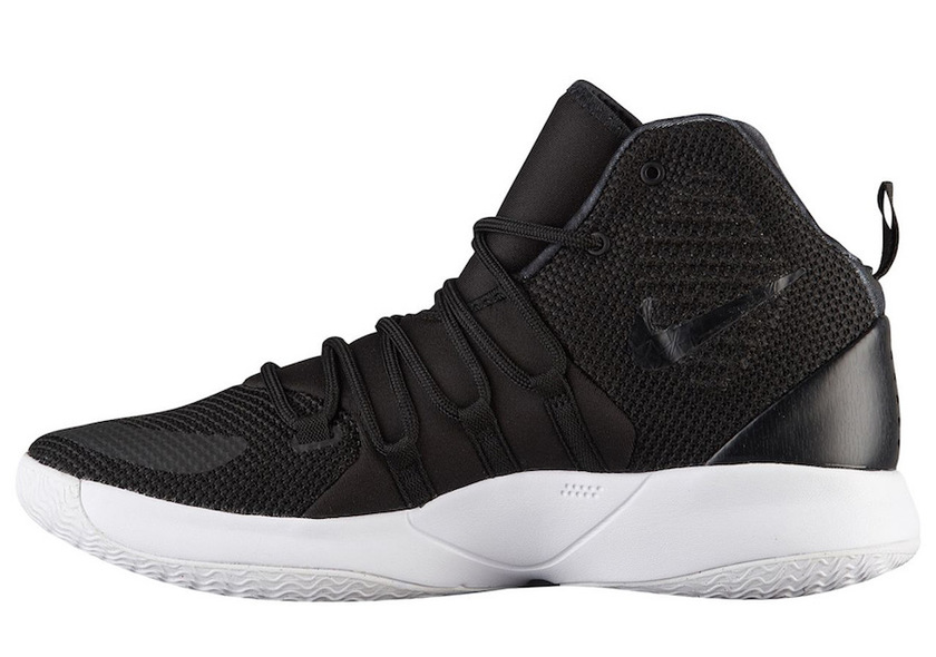 Nike-Hyperdunk-X-10-Team-Bank-Black-White.jpg