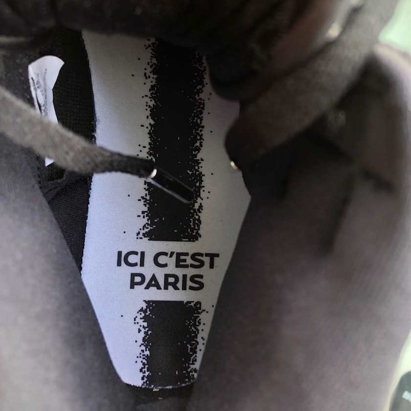 PSG-x-Air-Jordan-1-Insole.jpg
