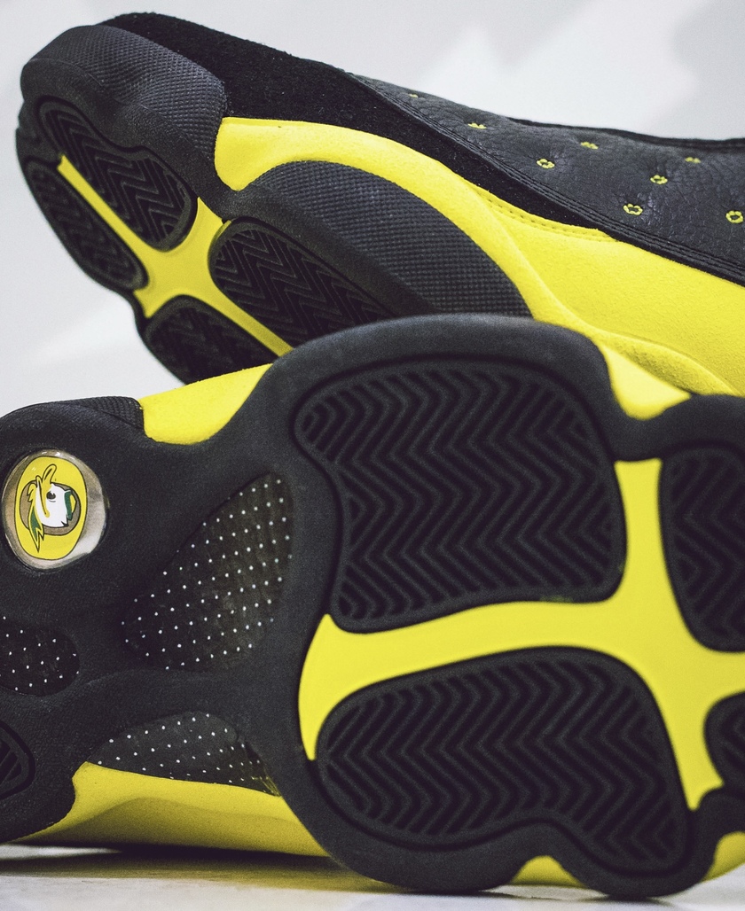 Air-Jordan-13-PE-Oregon-Track-and-Field-Outsole.jpg