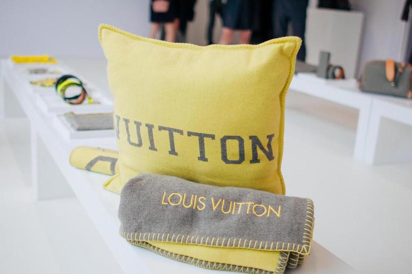 louis-vuitton-fall-winter-2018-8.jpg