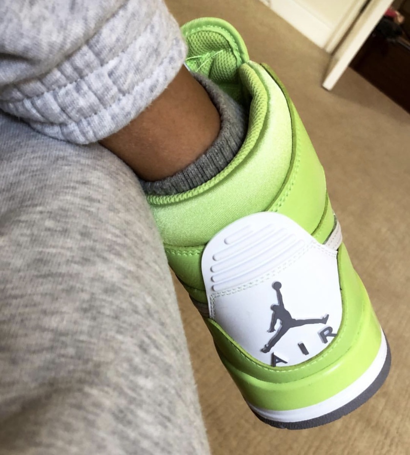 Air-Jordan-Legacy-312-Ghost-Green-AQ4160-301-Heel.jpg