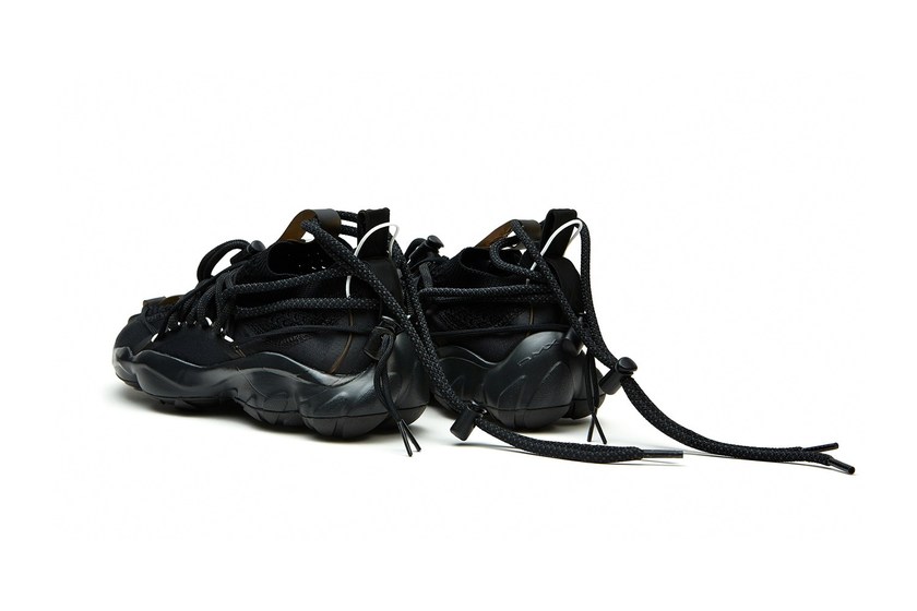 pyer-moss-reebok-dmx-fusion-experiment-triple-black-release-date-3.jpg