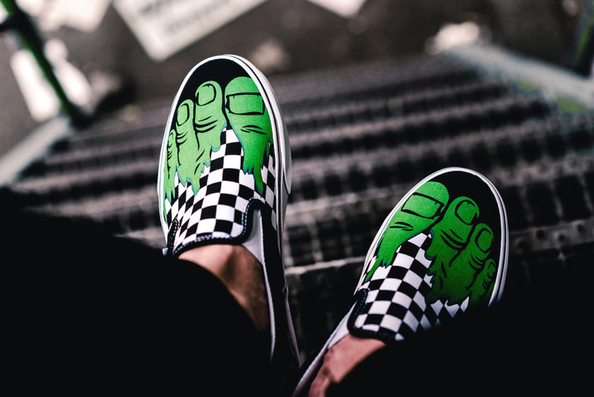 vans-VA38F7U44-marvel-classic-slip-on-hulk-1-950x635.jpg