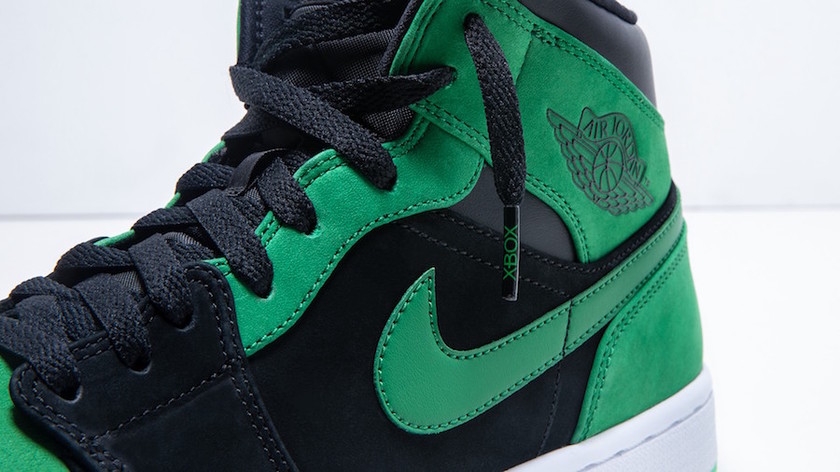 Air-Jordan-1-Xbox-Lace-Tips.jpg