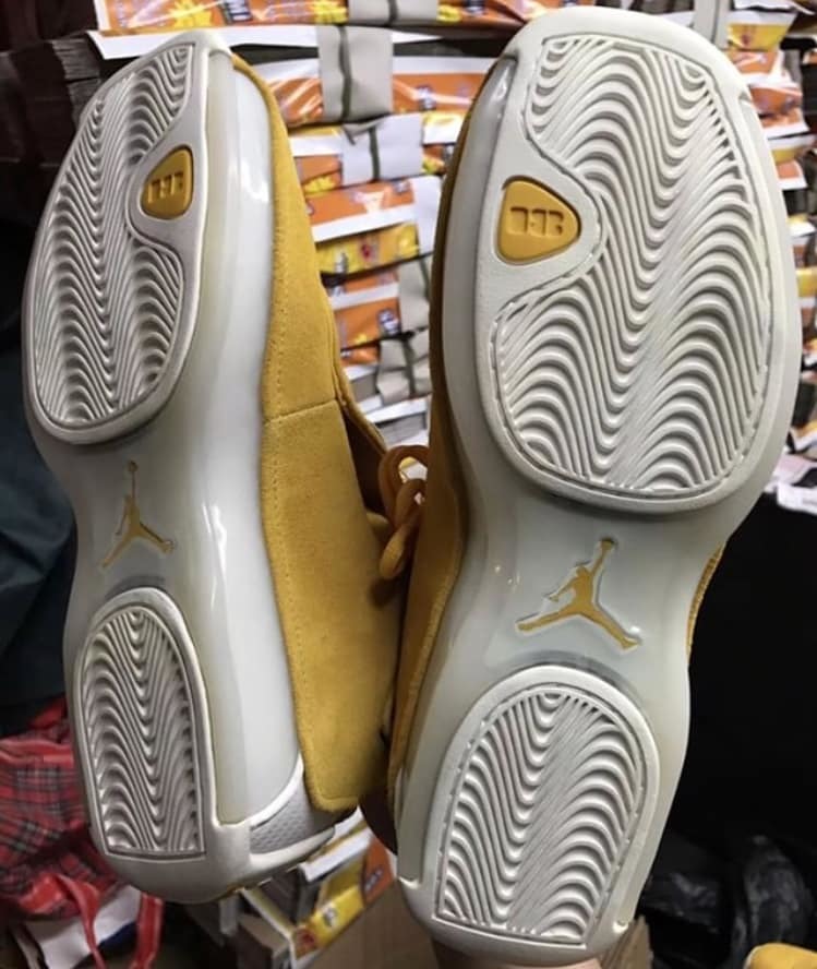 Air-Jordan-18-Yellow-White-Outsole.jpg