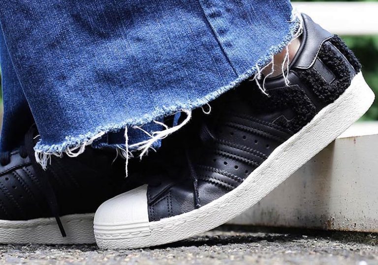 adidas-superstar-varsity-letters-black-aq0883-1-768x539.jpg