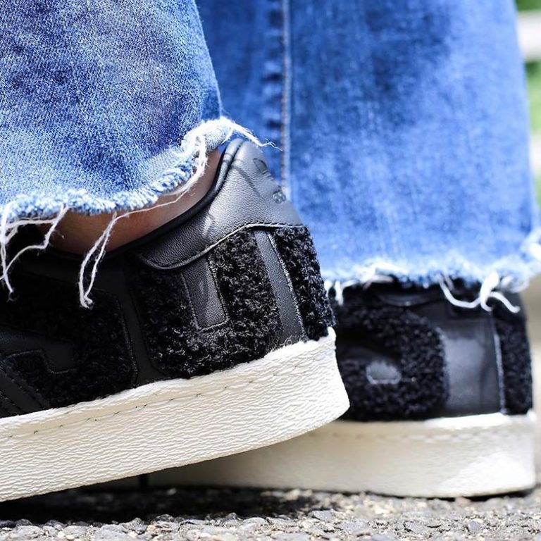 adidas-superstar-varsity-letters-black-aq0883-2-768x768.jpg