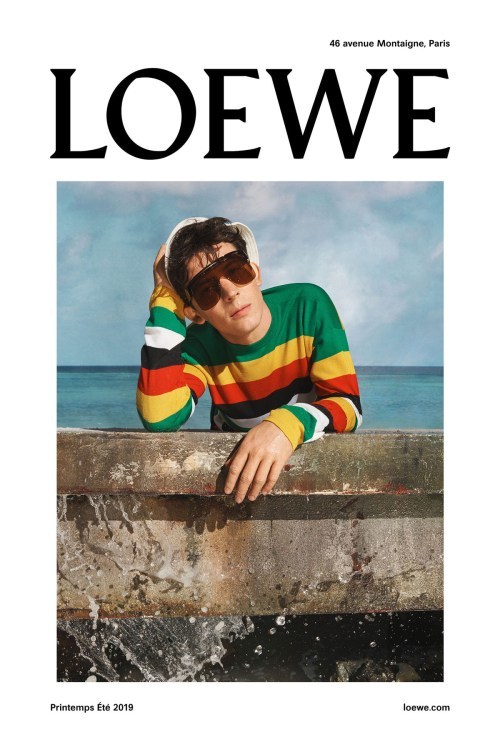 loewe-spring-summer-2019-campaign-imagery-01.jpg
