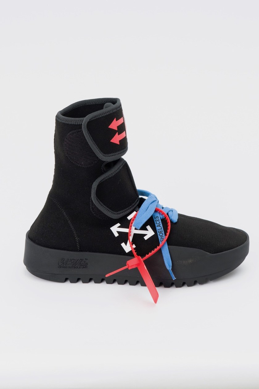 off-white-c-o-virgil-abloh-cst-100-4.jpg