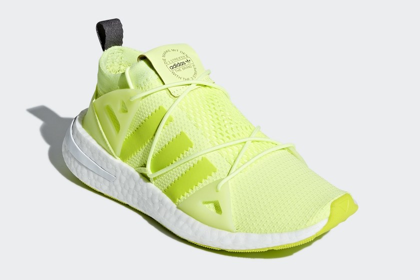 adidas-originals-arkyn-2018-fw-shocking-yellow-00.jpg