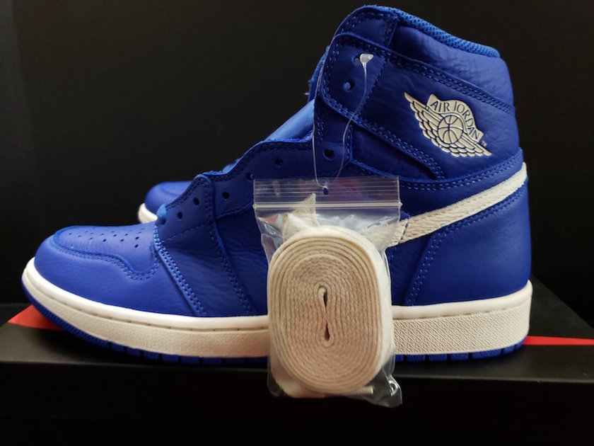 Air-Jordan-1-He-Got-Game-Hyper-Royal.jpg