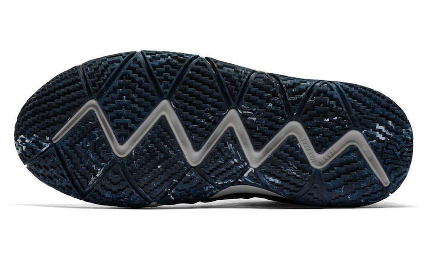 Nike-Kyrie-4-N7-Outsole.jpg