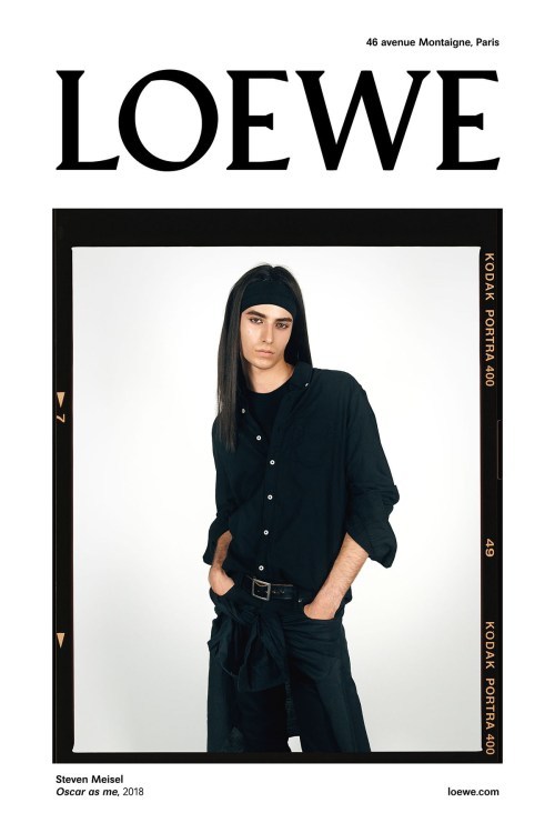 loewe-spring-summer-2019-campaign-imagery-00.jpg