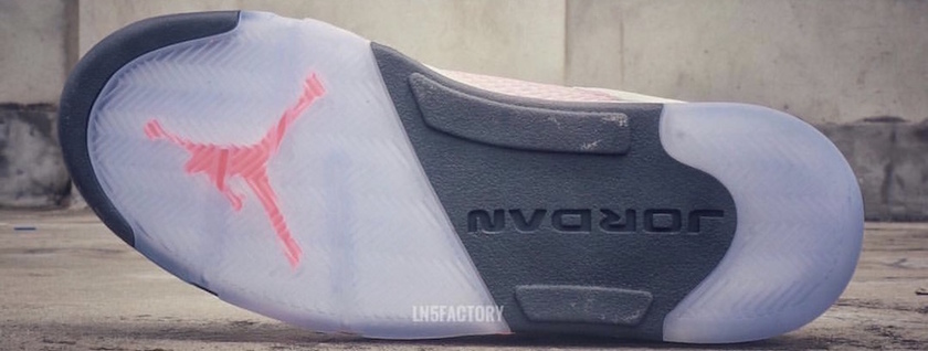 Jordan-5-International-Flight-Outsole.jpg