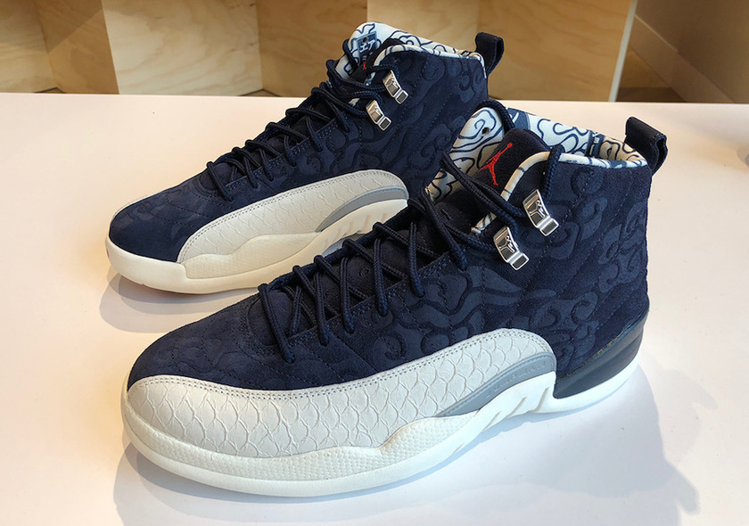 Air-Jordan-12-International-Flight-130690-445.jpg