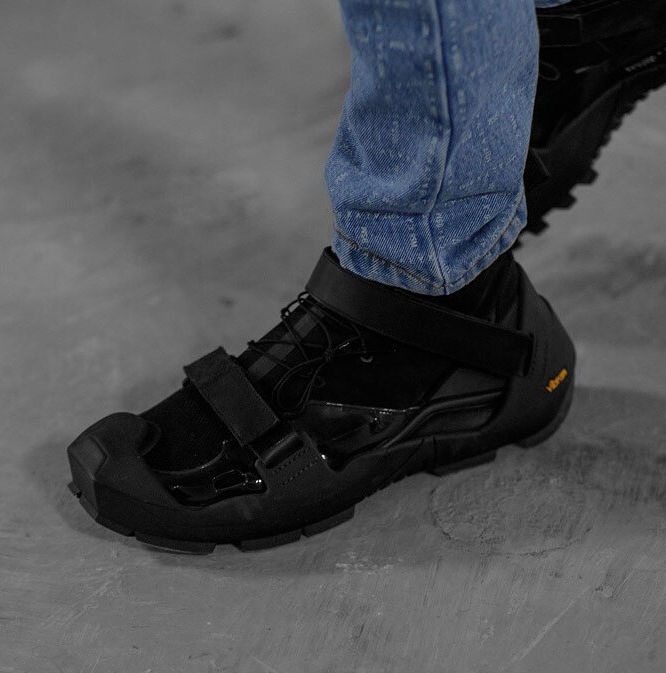 alyx-matthew-m-williams-mmw-nike-sneaker-03.jpg
