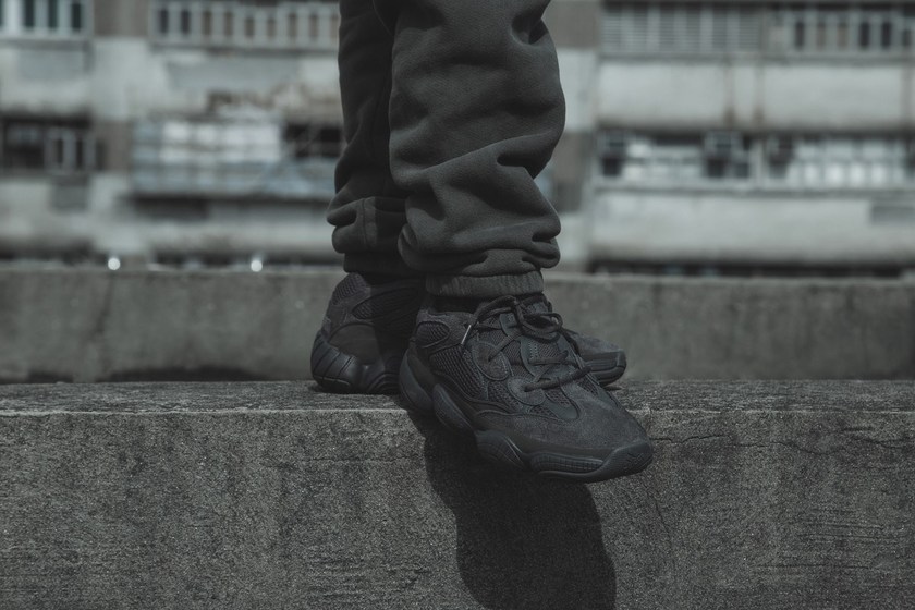 adidas-kanye-west-yeezy-500-utility-black-hbx-raffle-01.jpg