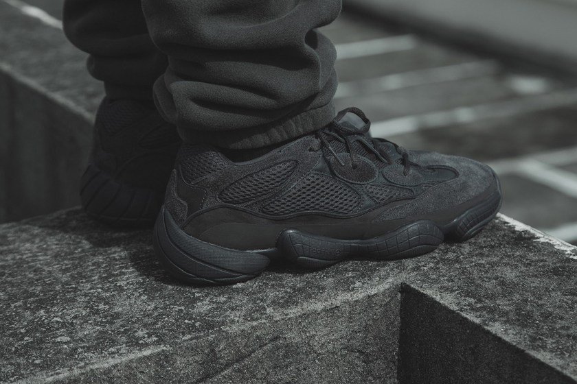 adidas-kanye-west-yeezy-500-utility-black-hbx-raffle-02.jpg