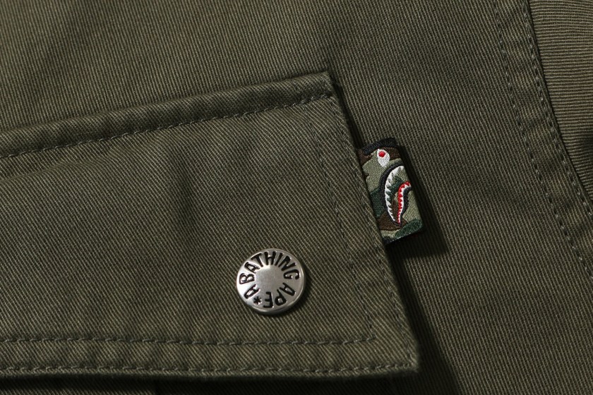 bape-shark-parachute-jacket-06.jpg