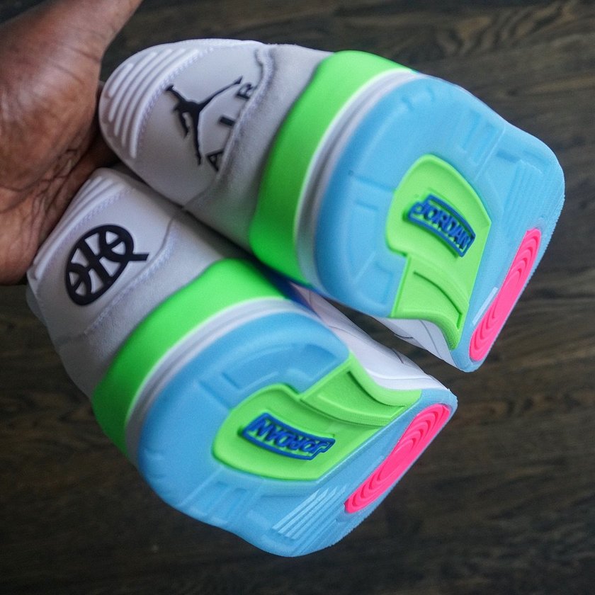 Air-Jordan-3-Quai-54-Friends-Family-Heels.jpg