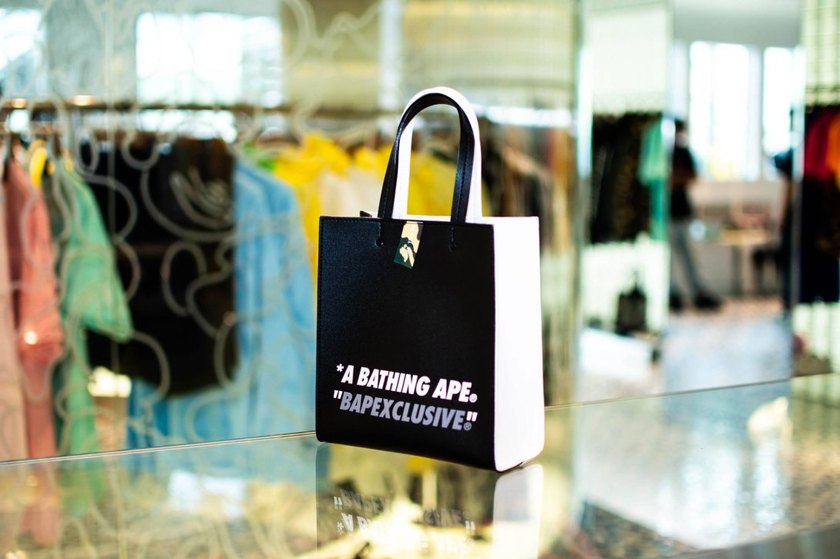 bape-shop-bag-release-01.jpg