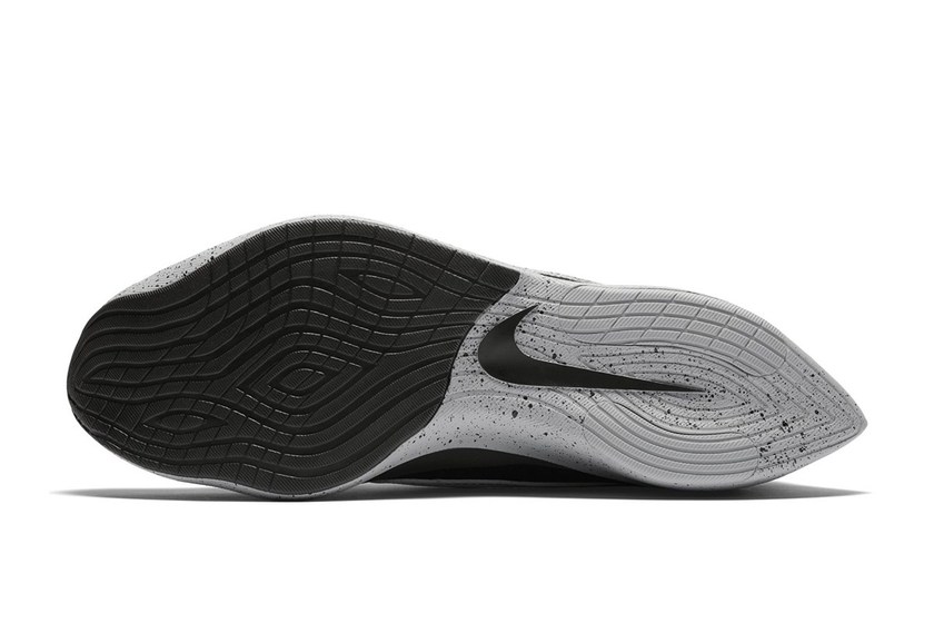 nike-moon-racer-first-look-5.jpg