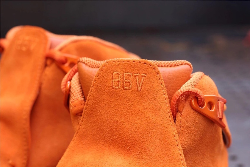 Air-Jordan-18-Orange-Suede-AA2494-801-Release-Date-4.jpg