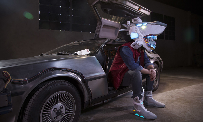 web-154-nike-air-mag-shark-gas-mask-11.jpg