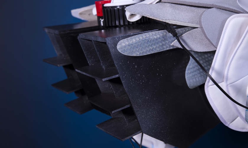 web-154-nike-air-mag-shark-gas-mask-02.jpg