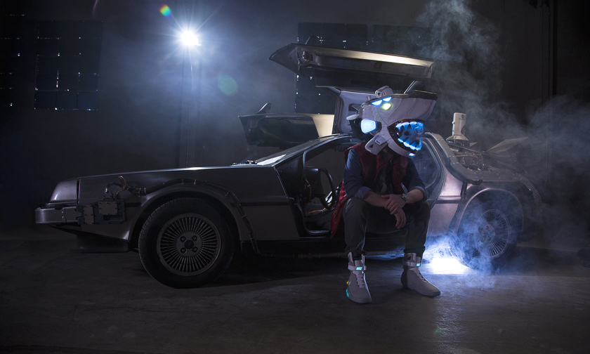 web-154-nike-air-mag-shark-gas-mask-12.jpg