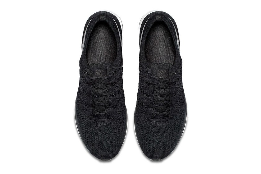 nike-flyknit-trainer-black-white-first-look-02.jpg