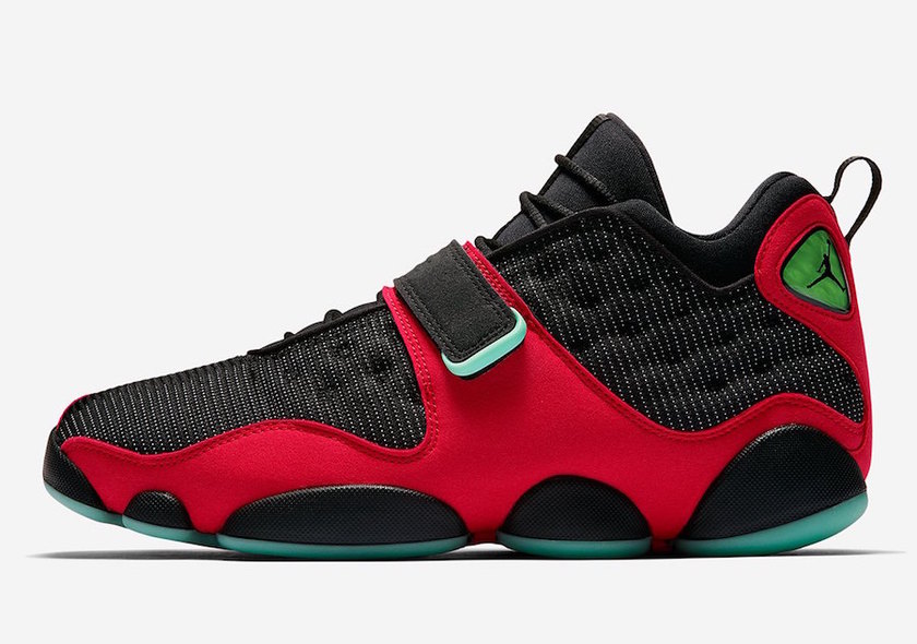 Air-Jordan-Black-Cat-AR0772-006-Release-Date-1.jpg