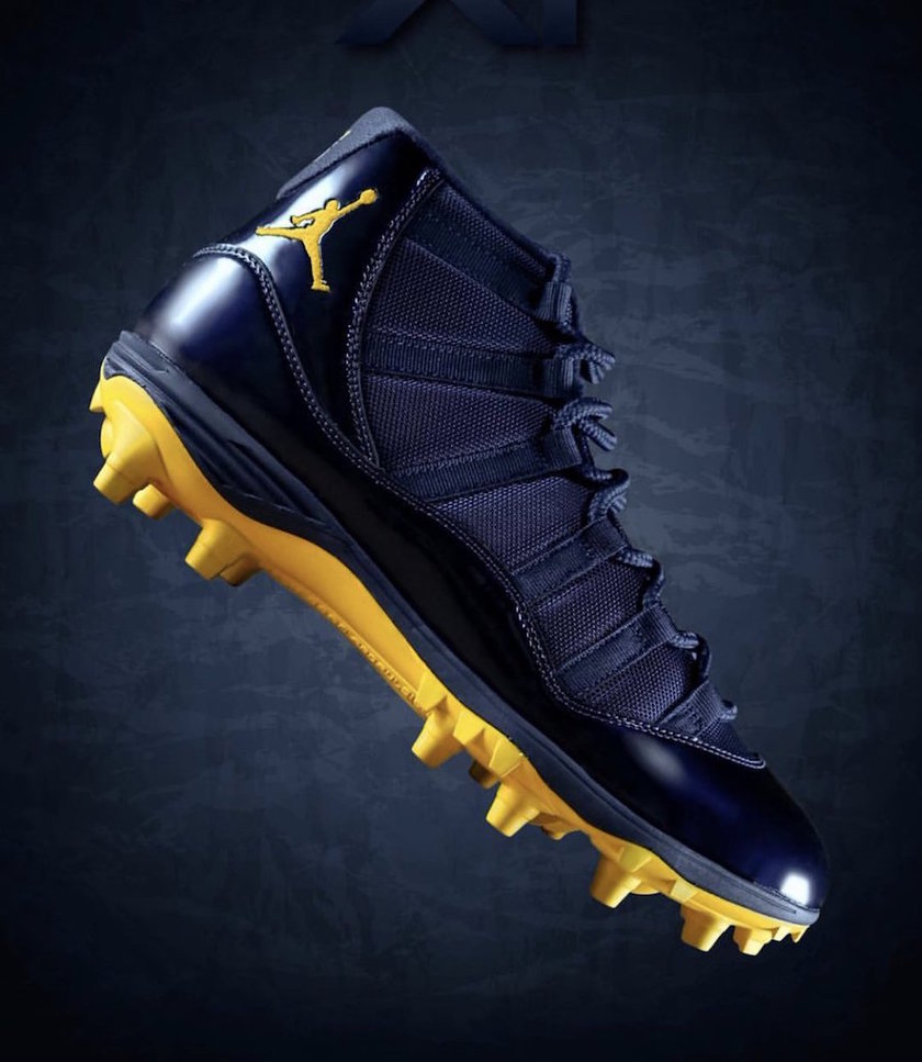 Michigan-Air-Jordan-11-Cleat.jpg